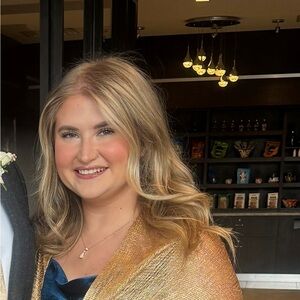 Meet your Posher, Alison